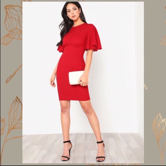 ๐HP๐ Beautiful Red Dress with Flutter Sleeve - Picture 1 of 7